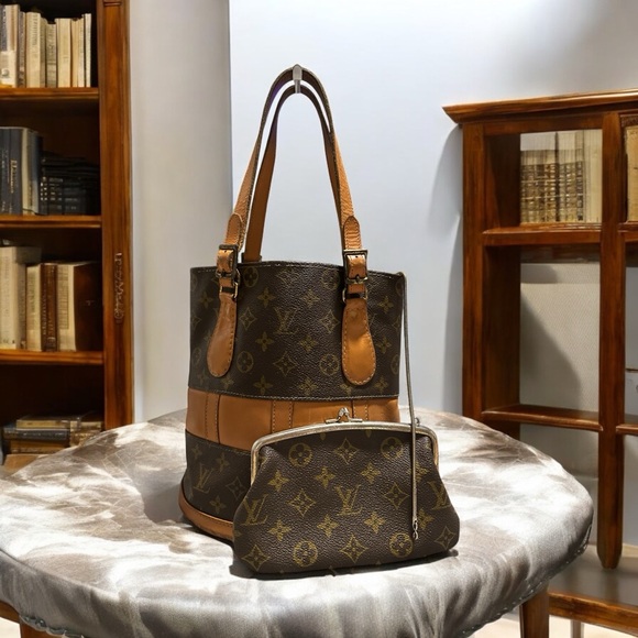 Vintage ULTRA RARE Louis Vuitton French Co. Bucket Bag & Kisslock! - Picture 1 of 16
